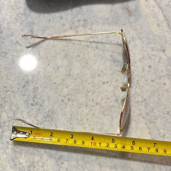 Ray-Ban Aviator Sunglasses with Case - Picture 8 of 16